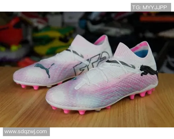 足球明星的鞋码揭秘你知道他们都穿几码吗