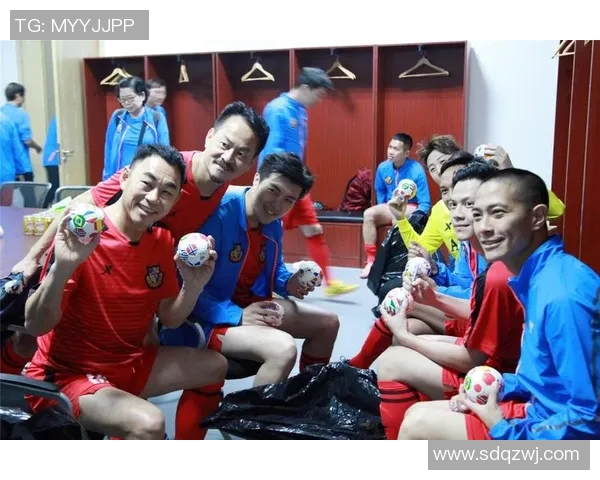 隆姓足球明星的成就与影响力探讨 隆姓足球明星的成就与影响力探讨