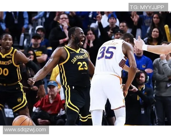 热火与魔术激战正酣NBA直播精彩瞬间回顾与分析 热火与魔术激战正酣NBA直播精彩瞬间回顾与分析